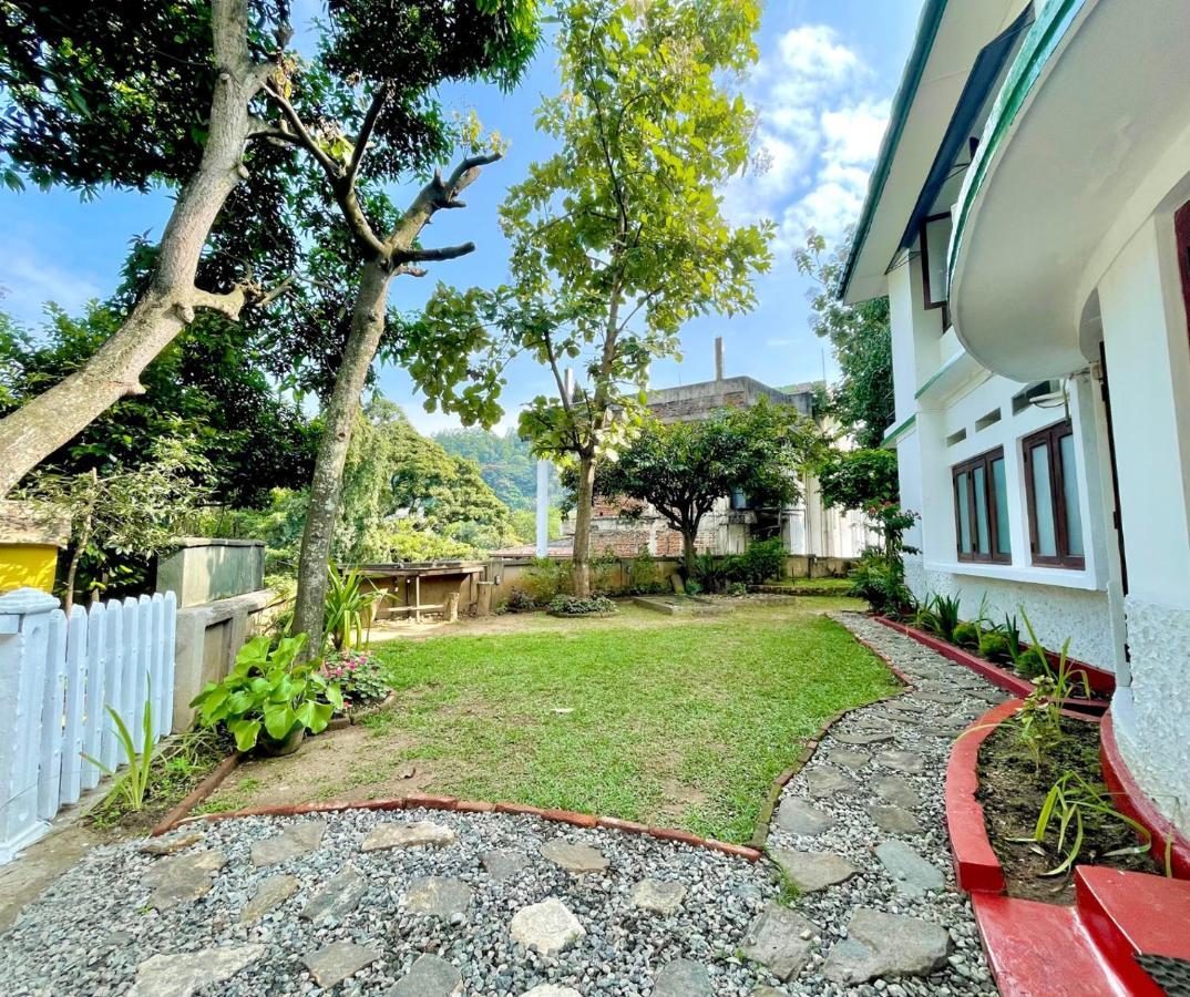 Kandy Boutique Villa By Fortuna Bungalows Ngoại thất bức ảnh