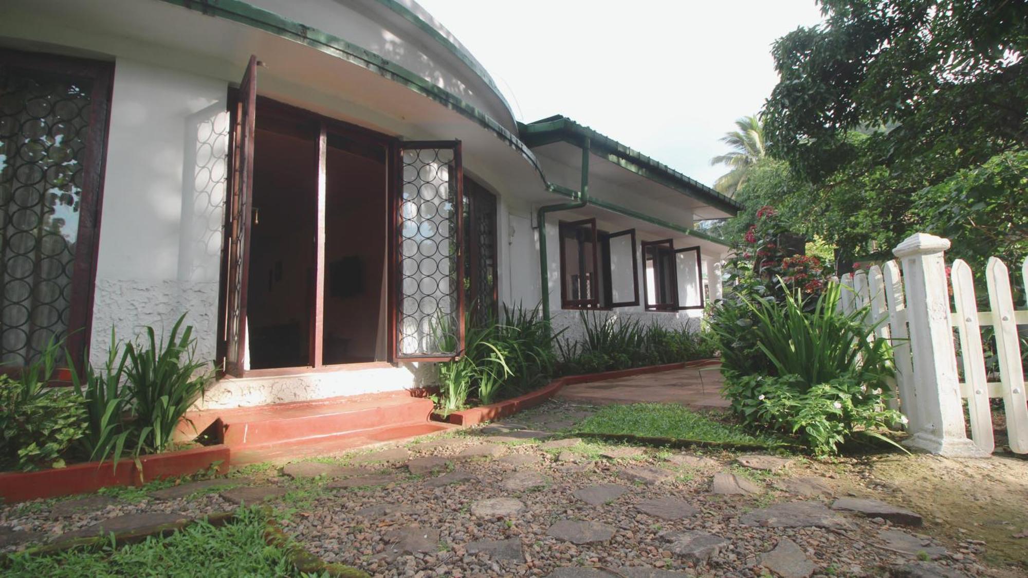 Kandy Boutique Villa By Fortuna Bungalows Ngoại thất bức ảnh