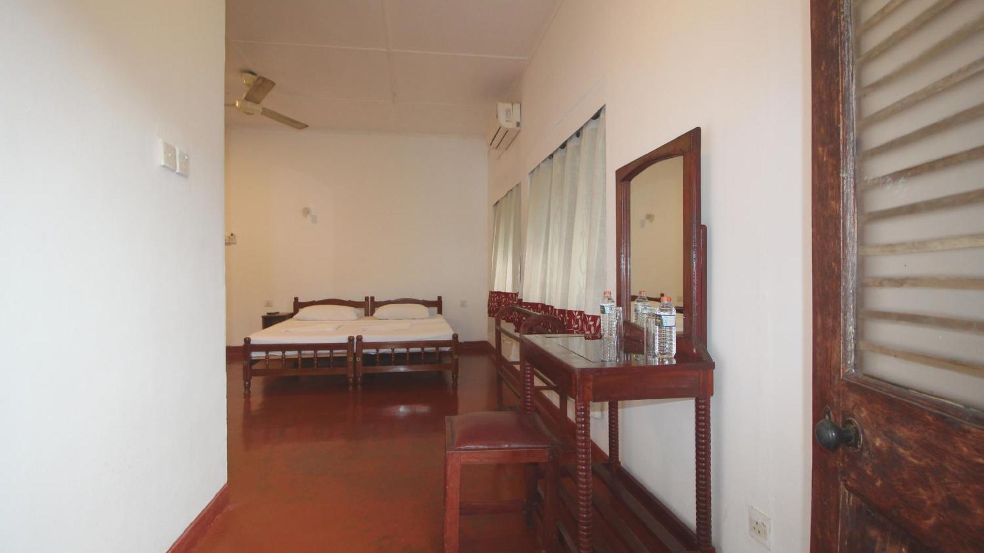 Kandy Boutique Villa By Fortuna Bungalows Ngoại thất bức ảnh