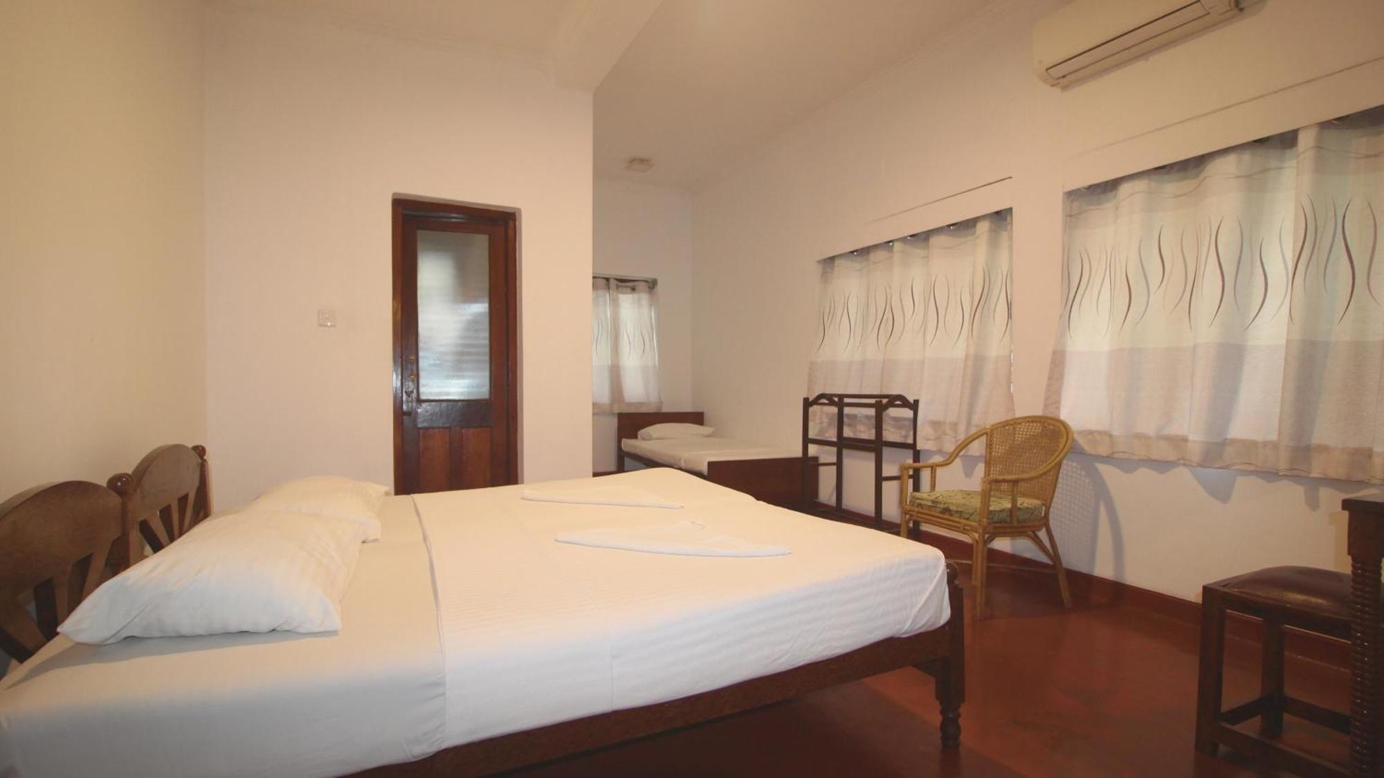 Kandy Boutique Villa By Fortuna Bungalows Ngoại thất bức ảnh