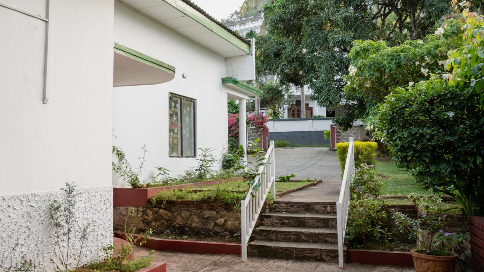 Kandy Boutique Villa By Fortuna Bungalows Ngoại thất bức ảnh